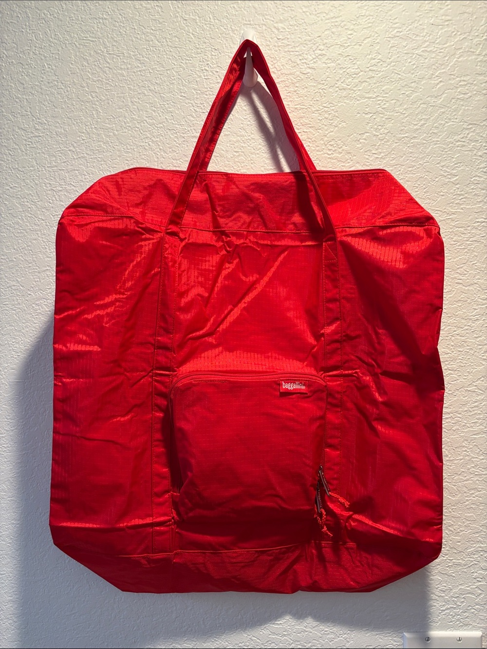 Baggallini Luggage Zipout Shopping Packable Nylon Bright Red Tote